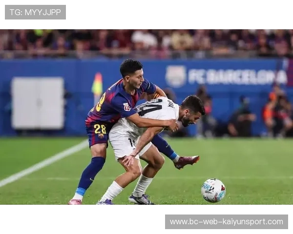 切尔西巴萨欧冠小组赛失利未能突破困境 战绩令人失望引发广泛讨论 切尔西巴萨欧冠小组赛失利未能突破困境 战绩令人失望引发广泛讨论