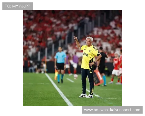 本菲卡引进本土中场发动